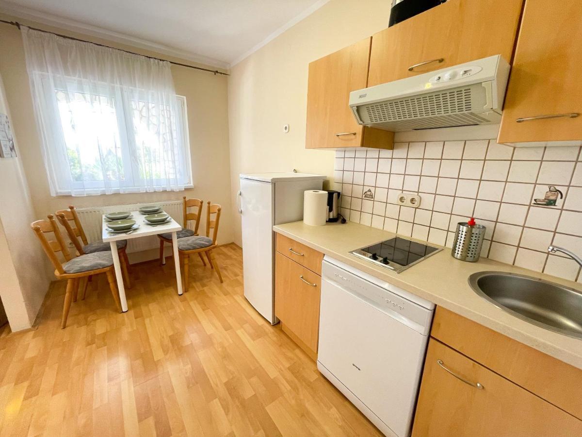 Apartments Sams Novi Vinodolski Extérieur photo
