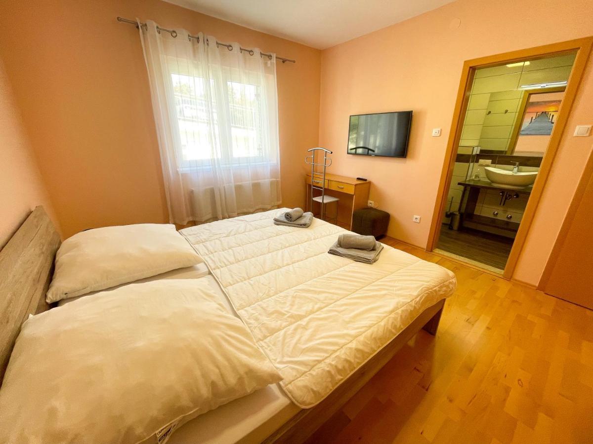 Apartments Sams Novi Vinodolski Extérieur photo